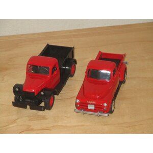 New Ray Toys Lot of 2 Dodge Die Cast Truck 1952 Dodge 1946 Doge Power Wagon Red
